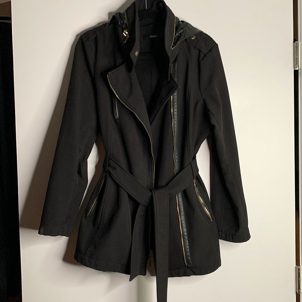 Avanti Upscale All Weather Jacket With Hidden Hood and Zip Collar Detail M/L